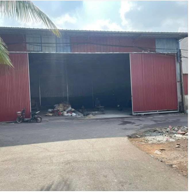 Kho cho thuê tại Nam Sơn, Bắc Ninh 300m² giá 16 triệu - Đường xe công đỗ tận nơi!