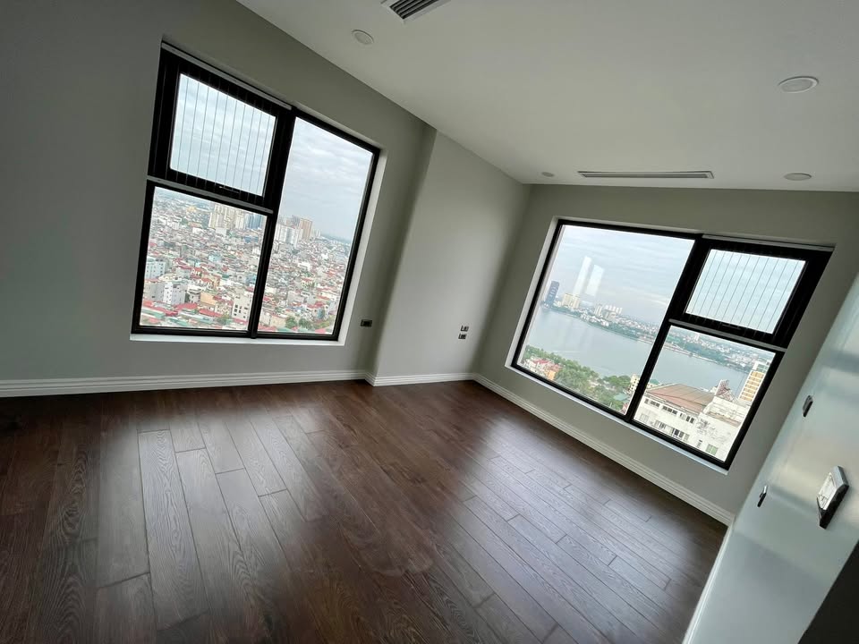 Căn hộ 3PN Chung cư Han Jardin Bắc Từ Liêm 107m² giá chỉ 15 tỷ - View Hồ Tây đẳng cấp!