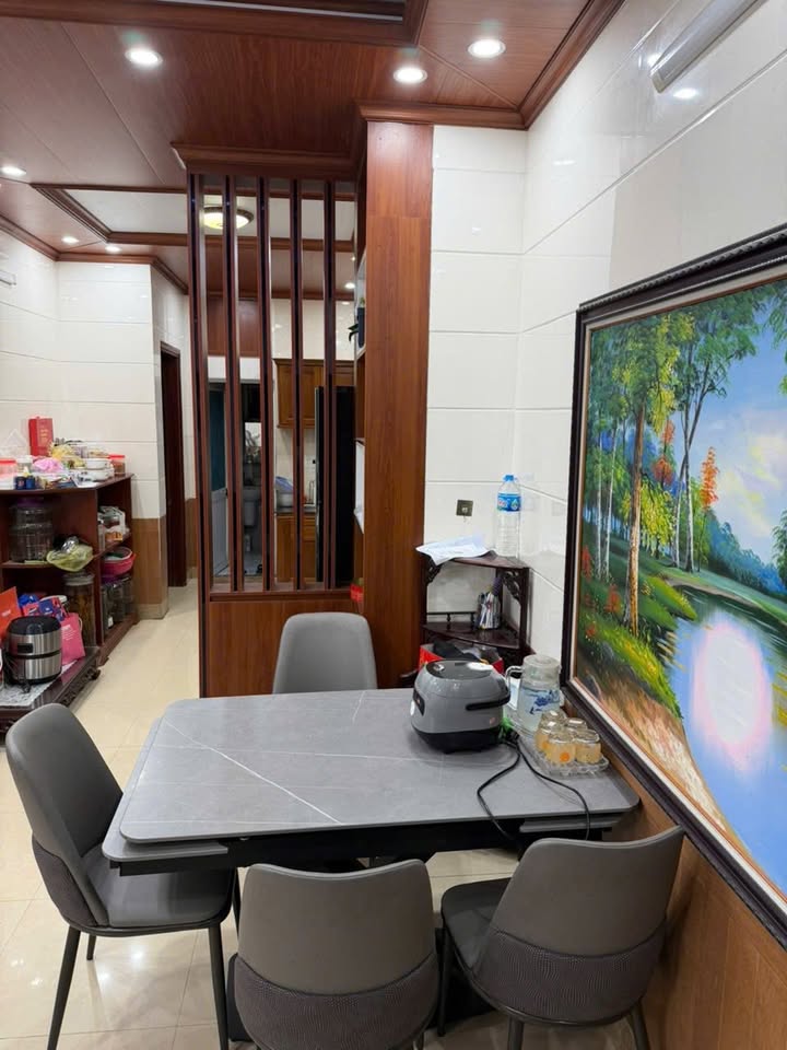 Căn hộ chung cư Hưng Thịnh TP Vinh 68m² giá 2 tỷ - Sẵn sàng vào ở ngay!