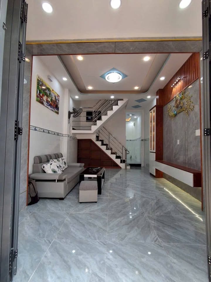 Nhà phố Phạm Thế Hiển, Quận 8 - 36m² giá 780 triệu - Hẻm ô tô, sổ hồng riêng!