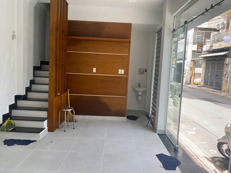 Nhà mặt tiền cho thuê đường Đồng Xoài, Tân Bình 32m² - Phù hợp kinh doanh đa dạng