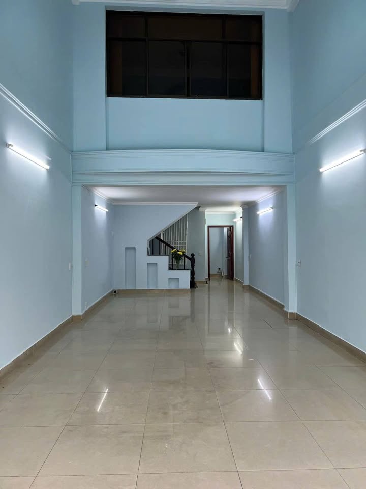 Nhà Mặt Tiền Đường Bình Long, Quận Bình Tân 64m² Giá 16 triệu - Phù hợp làm văn phòng, công ty!