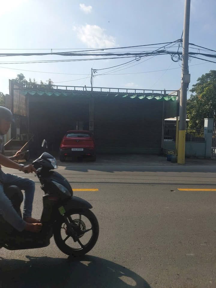 Nhà cấp 4 mặt tiền đường An Hạ, xã Phạm Văn Hai, 82.5m² - Giá chỉ 5.5 tỷ!