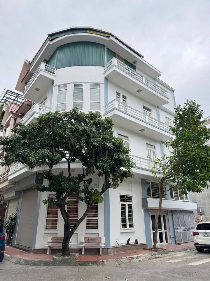 Nhà lô góc khu đô thị Vạn Phúc, 75m², giá 7 tỷ - Đẹp lung linh, sẵn sàng vào ở!