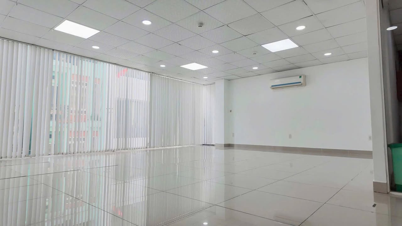 Văn phòng cho thuê tại Phú Nhuận 105m² giá 20 triệu - Địa điểm lý tưởng cho doanh nghiệp!