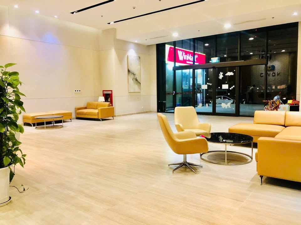 Căn hộ Kosmo Tây Hồ 75m² giá 8.3 tỷ - Full nội thất, chính chủ!