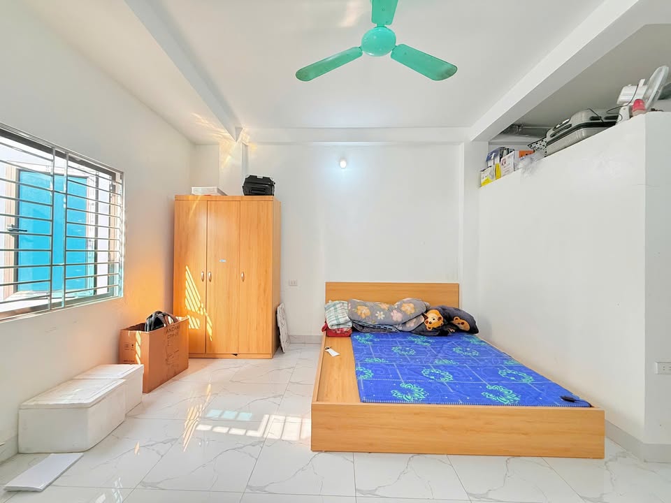 Phòng cho thuê tại ngõ 112 Nguyên Xá, 15m² giá 3.3 triệu - Tiết kiệm chi phí sinh hoạt!