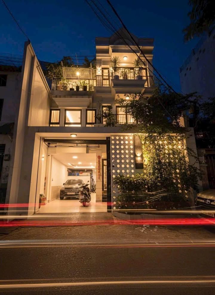 Nhà phố biệt thự Lam Sơn, Bình Thạnh 142m² giá 42 tỷ - Không gian sống sang trọng, an ninh đỉnh cao!