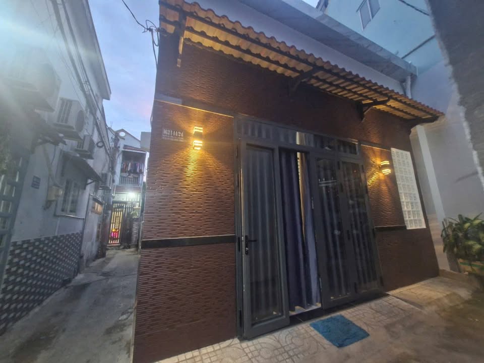 Nhà bán Gò Vấp - Đường Nguyễn Duy Cung 50m² giá 4.55 tỷ - Hẻm xe ba gác an ninh!