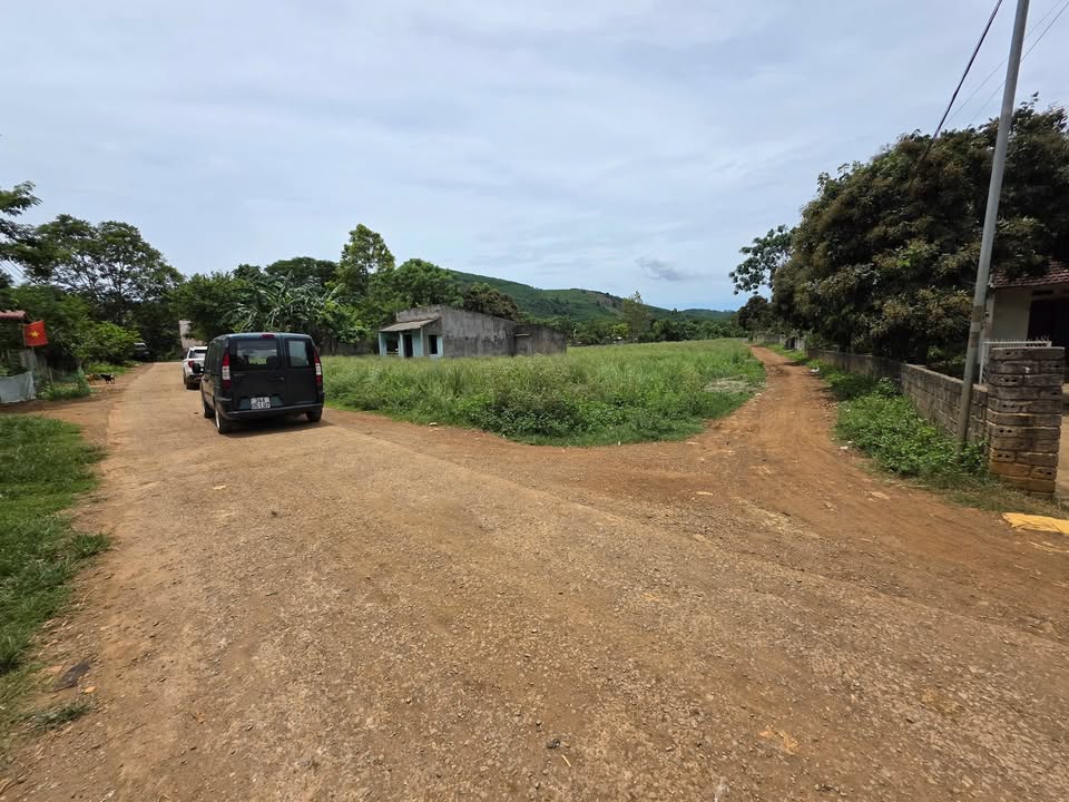 Đất thổ cư xã Thạch Bình - 1489.8m² giá chỉ 1 tỷ - Cơ hội đầu tư tuyệt vời!