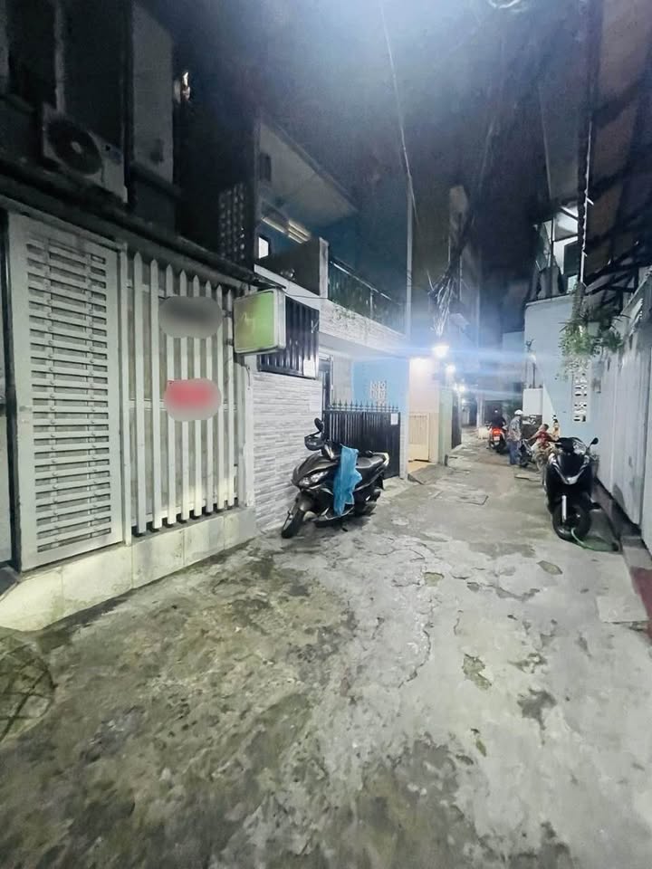Nhà phố Quận 10 Ngô Gia Tự 56m² chỉ 8.5 tỷ - Hẻm thông xe ba gác!