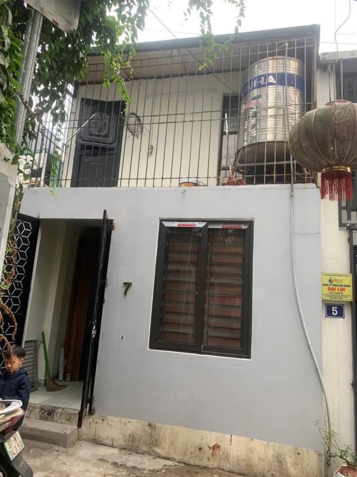 Nhà phố Bắc Cầu - Ngọc Thụy 40m² giá 3 tỷ - Ô tô đỗ cửa, cho thuê dễ dàng!