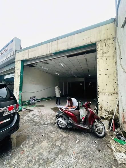 Nhà Mặt Tiền Hà Huy Giáp, Quận 12, Diện Tích 258m² - Kinh Doanh Đa Ngành Nghề!