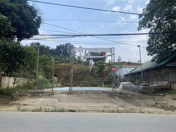 Đất nền thổ cư Văn Bàn Lào Cai 414.9m² giá 1.5 tỷ - Vị trí đẹp, tiềm năng kinh doanh cao