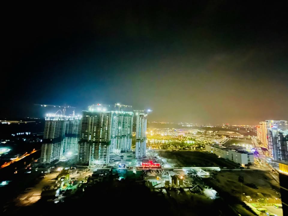 Căn hộ 2PN Vinhomes Grand Park Quận 9 giá 8.5 triệu - Full nội thất xịn, view chill!