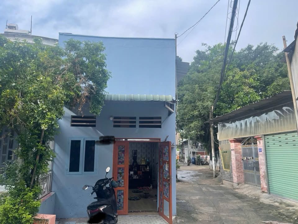 Nhà hẻm xe hơi P. Linh Xuân Thủ Đức 27m² giá 1.9 tỷ - Sổ hồng chính chủ!