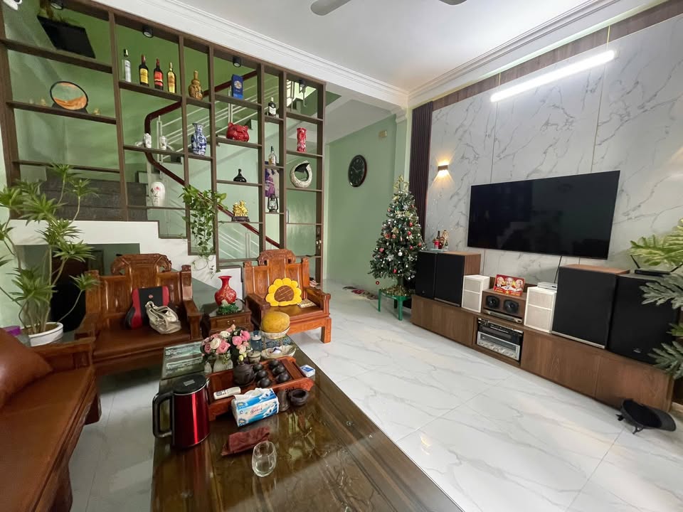 Nhà 2 tầng 3PN tại Đông Sơn, Thanh Hóa - Giá chỉ 3 tỷ, chính chủ bán gấp!