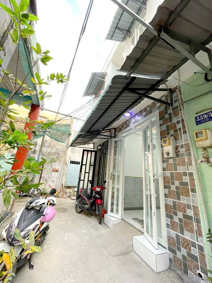 Nhà đẹp 1 lầu đường Lê Văn Khương, Quận 12, 28m² giá 1.72 tỷ - Sổ hồng chính chủ!