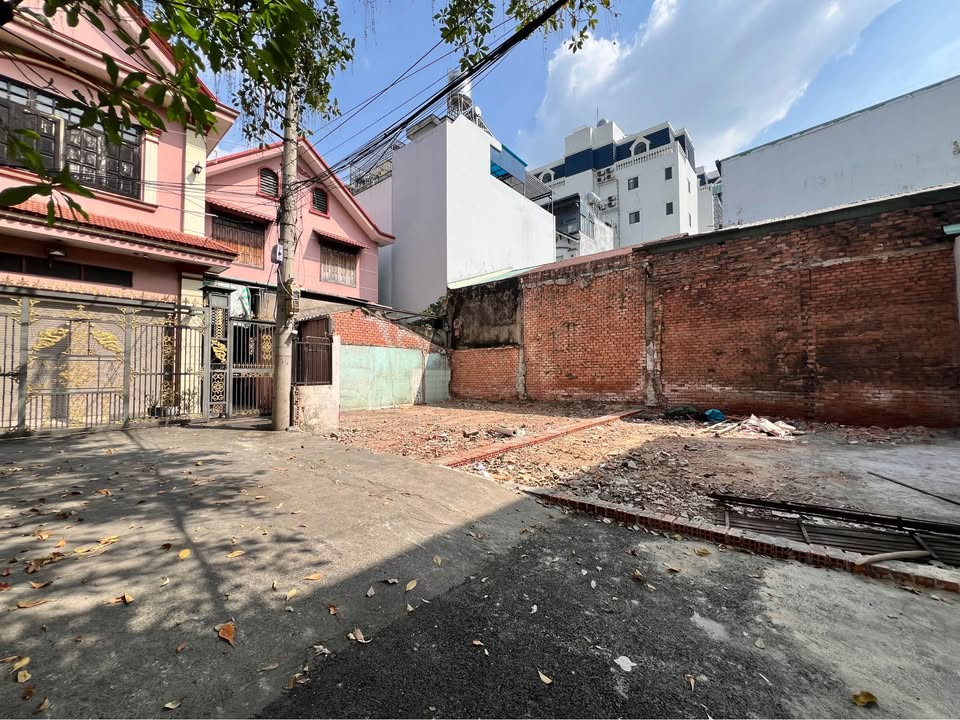 Đất hẻm 5m sát Quốc Lộ 22, Trung Mỹ Tây, quận 12 - 4.2 tỷ - Thương lượng ngay!