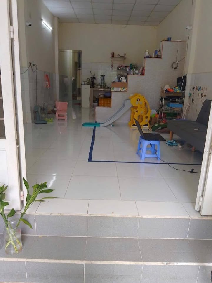 Nhà phố đường Số 6 Tăng Nhơn Phú A 79m² giá 4 tỷ - Sổ hồng riêng, công chứng ngay!