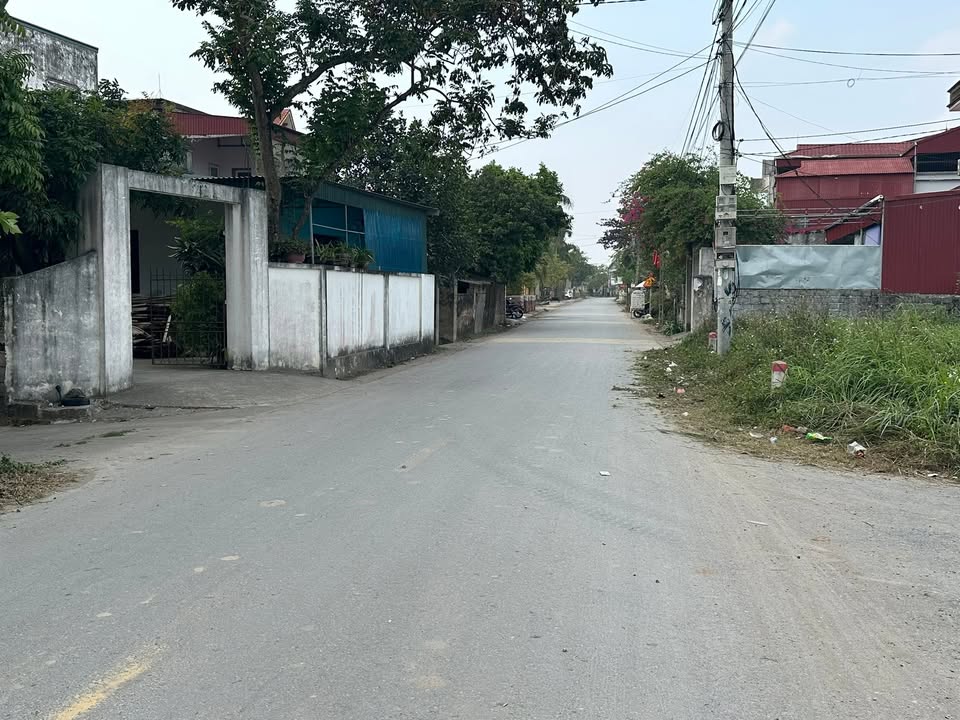 Đất nền Đức Thắng Tiên Lữ 96m² giá 1 tỷ - Vị trí đắc địa gần trường học!