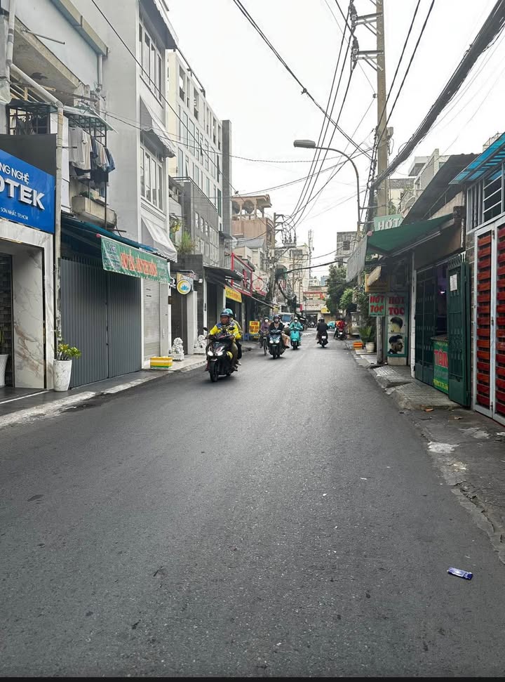 Nhà mặt tiền Bành Văn Trân, P7, Tân Bình 56m² giá 7.3 tỷ - Cơ hội đầu tư hấp dẫn!