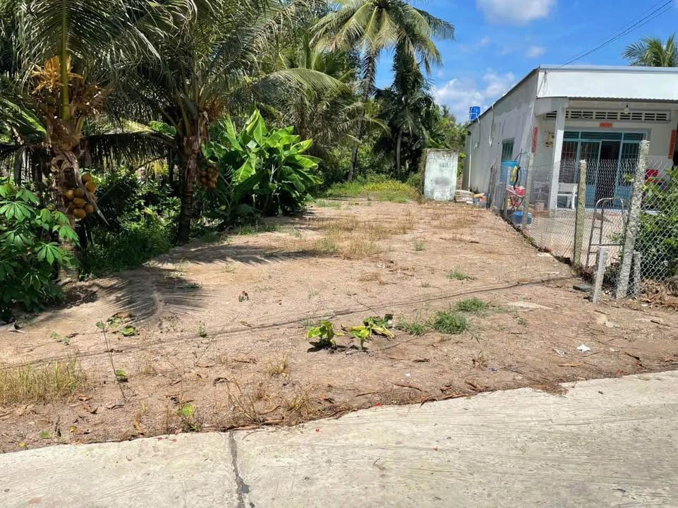 Đất mặt tiền kênh nước Mặn xã Giục Tượng 224m² giá 550 triệu - Cơ hội đầu tư hấp dẫn!