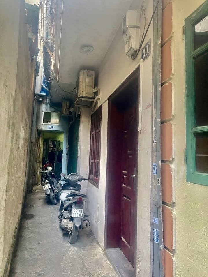 Nhà riêng Trương Định 23m² giá 5.3 tỷ - Lô góc 5 tầng cực hiếm!