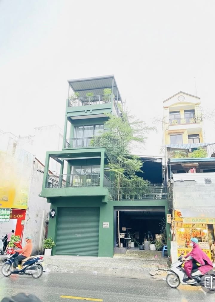 Cho thuê nhà mặt tiền Cách Mạng Tháng Tám, Quận 10, 160m² - Vị trí đắc địa kinh doanh!