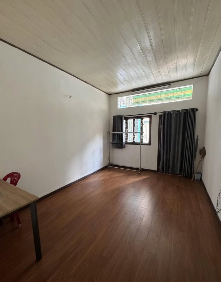 Nhà cho thuê mới xây tại đường Trường Sa, quận 3 - 35m², giá chỉ 14 triệu/tháng!