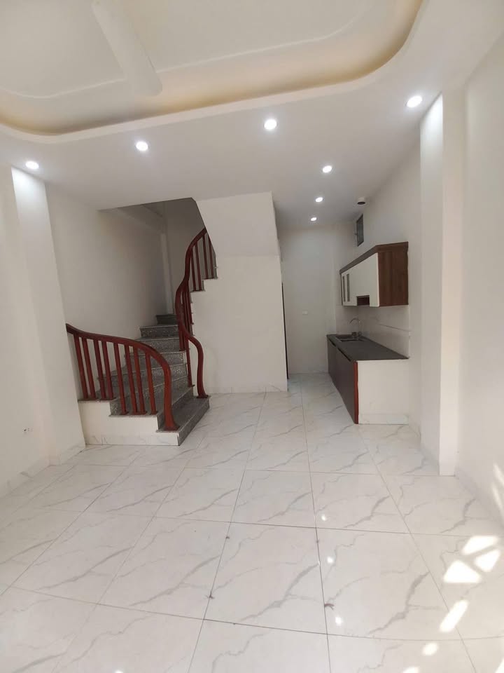 Nhà Mậu Lương Kiến Hưng 32m² giá 5.5 tỷ - Cơ hội đầu tư tuyệt vời!