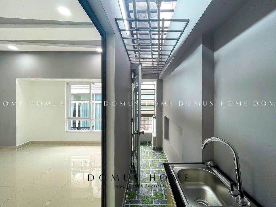 Studio Võ Thị Nhờ, Quận 7 giá thỏa thuận - Không gian tách bếp gọn gàng, phù hợp ở lâu dài!