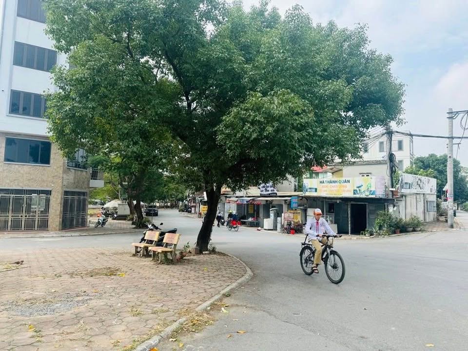 Đất đấu giá Cổ Bi, Gia Lâm 109m² - Đầu tư sinh lời với lô góc 2 mặt tiền!