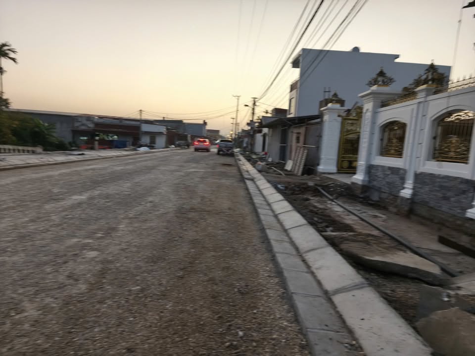 Lô đất 78,3m² ngõ 221 Tân Thành, Dương Kinh giá chỉ 1,5 tỷ - Cơ hội đầu tư tuyệt vời!