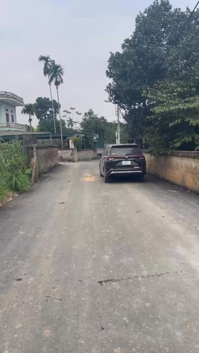 Đất nền đẹp Xuân Khanh, Sơn Tây 119,6m² chỉ 2 tỷ - Đường thông ô tô tránh nhau!