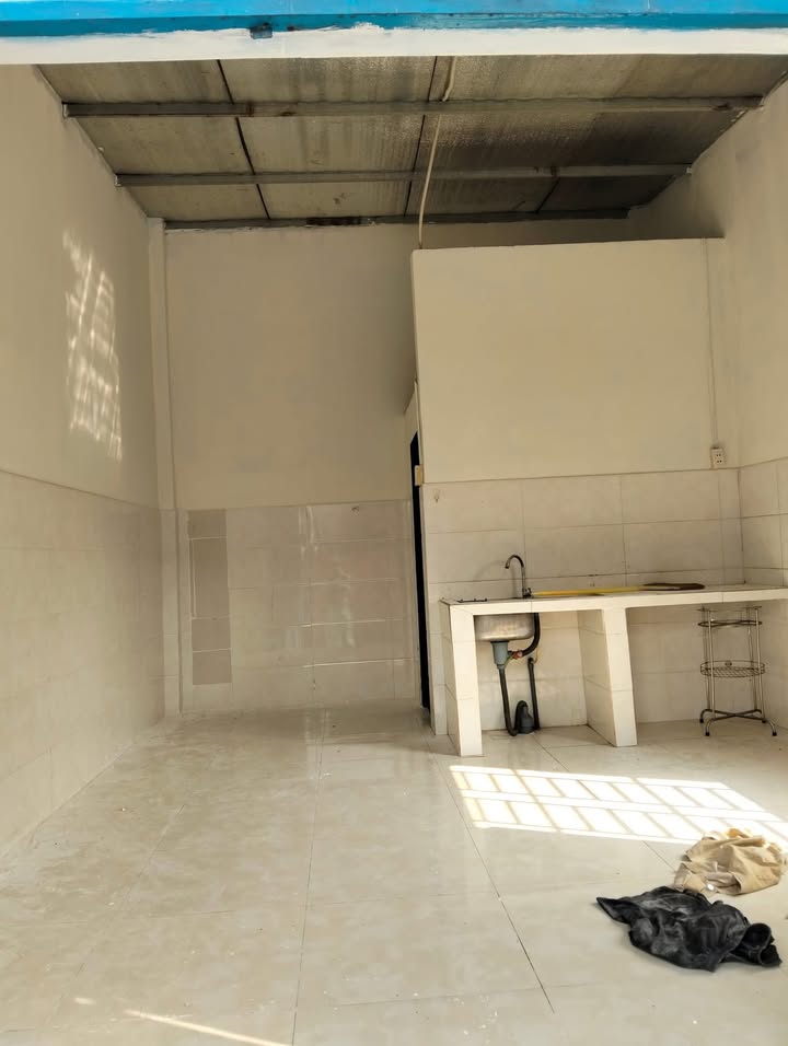 Phòng trọ Thủ Đức 15m² giá 2 triệu - Gần Ba Phước Thiện, đầy đủ tiện nghi!