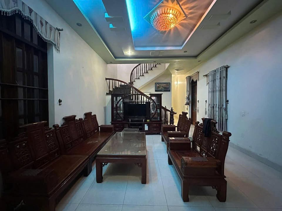 Nhà nguyên căn cho thuê tại Thuỷ Sơn, Hải Phòng - Full đồ, gần VSIP và chợ