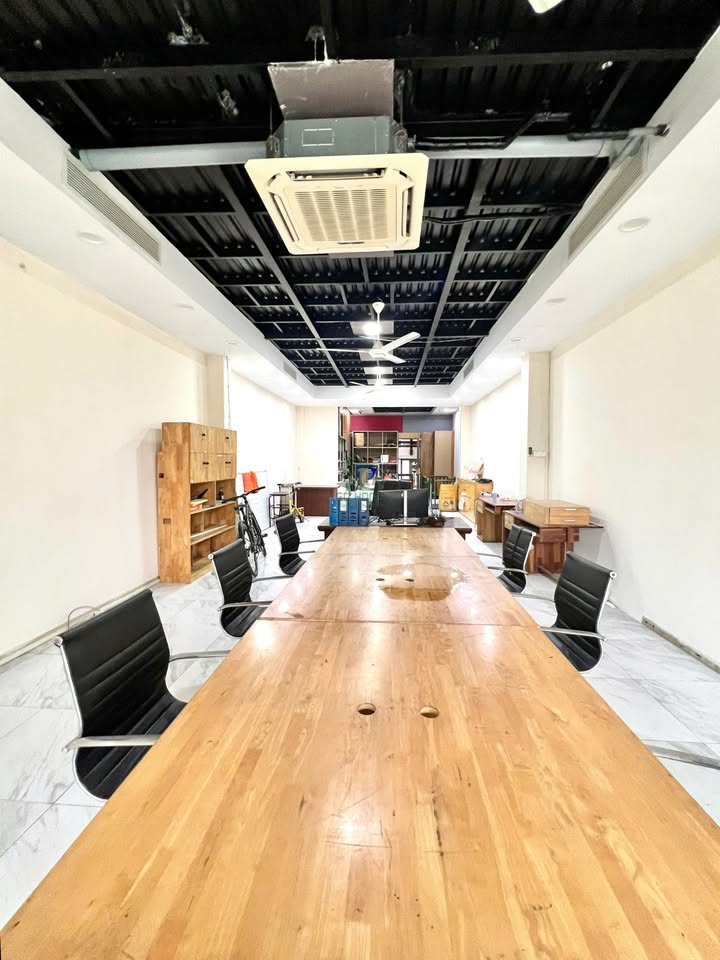 Nhà kinh doanh cho thuê tại Phước Hải, Nha Trang 190m² - Giá tốt chỉ 40 triệu/tháng!