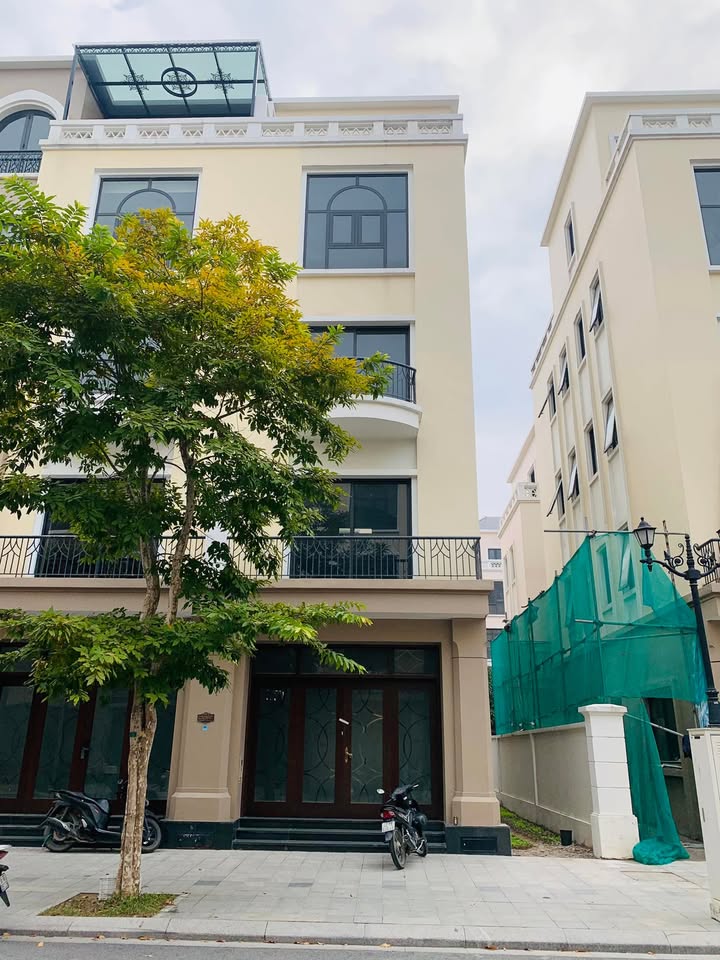 Townhouse Xẻ khe CX18 Nghĩa Trụ 105m² giá 15 tỷ - Sổ đỏ chính chủ, vị trí đắc địa!