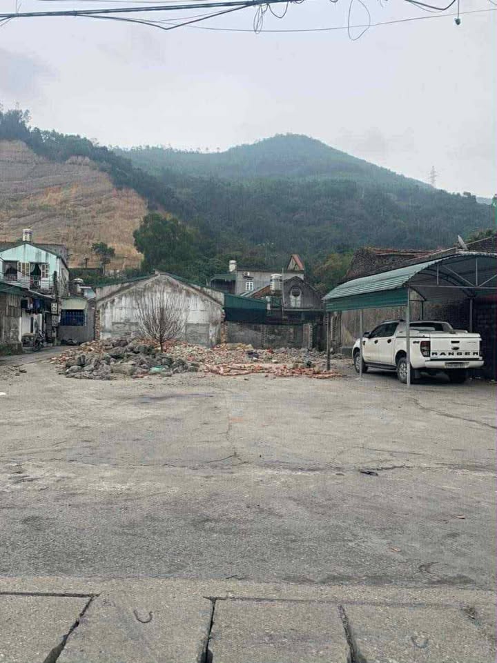 Đất nền Quang Hanh 81m² giá thỏa thuận - Cắt lỗ sâu, ô tô vào tận nơi!