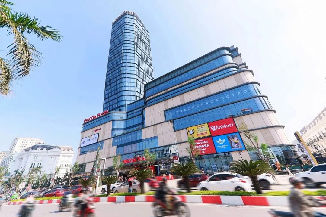 Shophouse 4 tầng Đinh Tiên Hoàng, Quang Trung 100m² giá 20 tỷ - Đầu tư sinh lời ngay!
