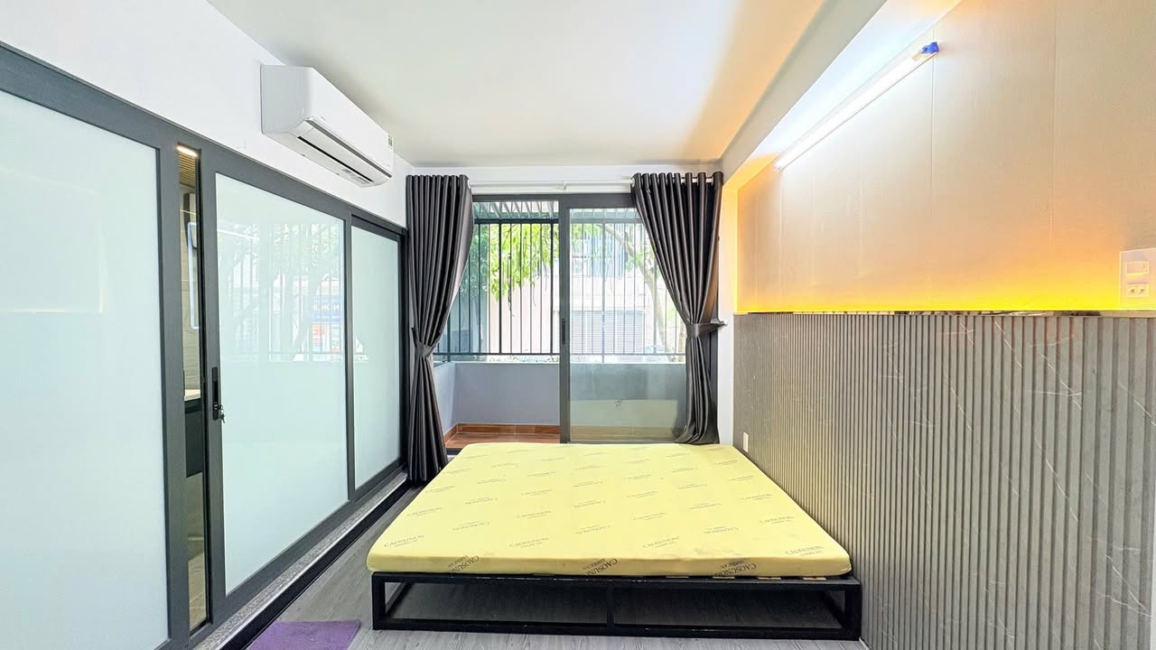 Căn hộ dịch vụ Cách Mạng Tháng 8 Q10 - Full nội thất, an ninh 24/7!