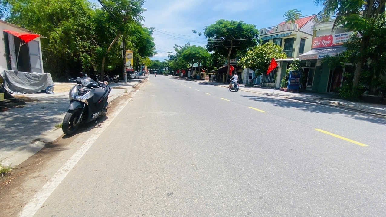 Bán mặt tiền FrontHouse Hội An 488m² giá 14.8 tỷ - Kinh doanh đắc địa ngay trung tâm!