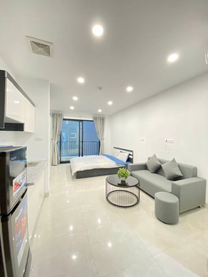 Căn hộ cho thuê Lạc Long Quân 6.1 triệu - Full nội thất, sáng thoáng