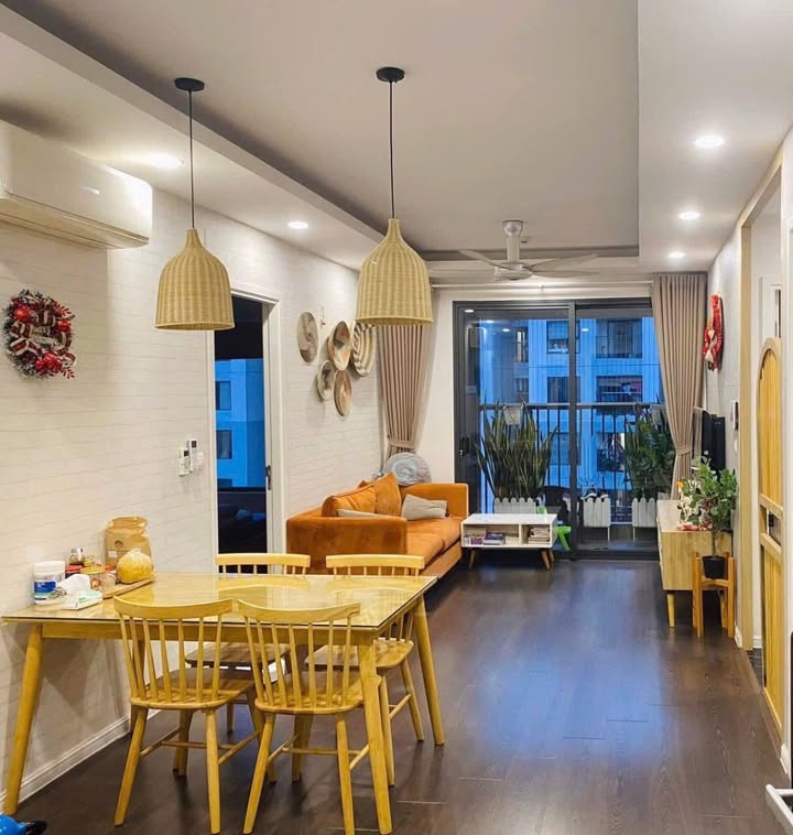 Căn hộ Imperia Sky Garden 88m² giá 18 triệu - Tầng đẹp, view phố lung linh!