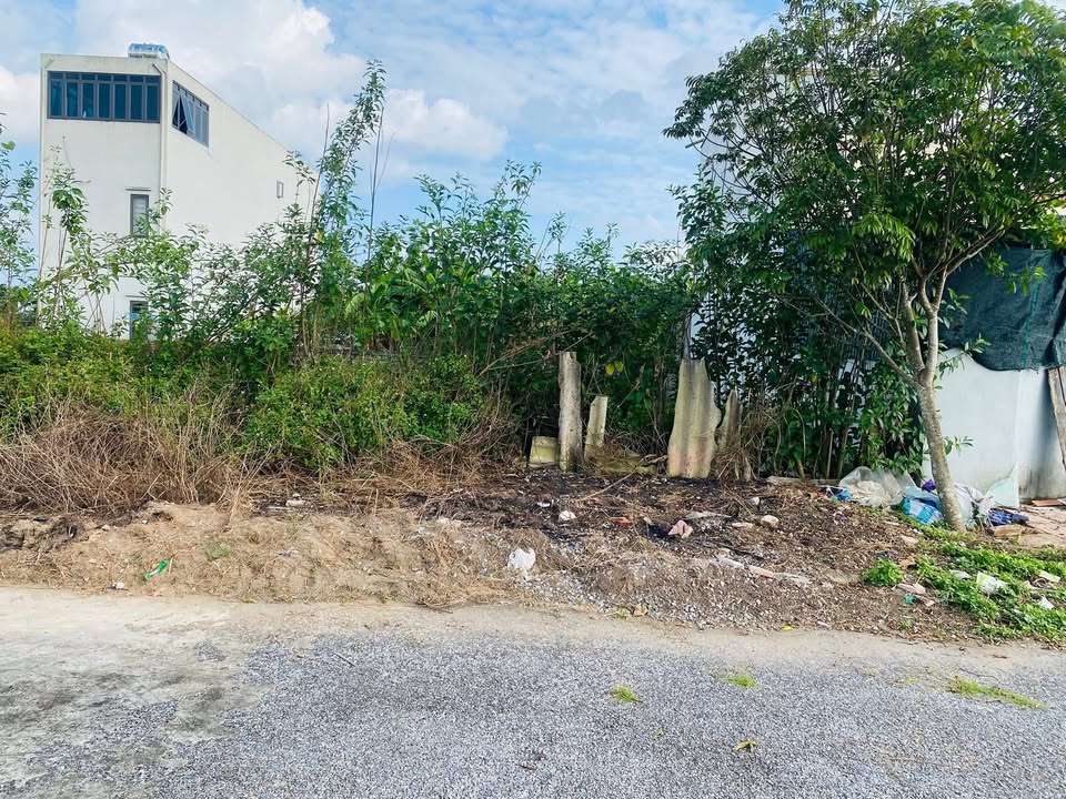 Đất nền Vũ Đông Thái Bình 90m² giá 1.9 tỷ - View sông thoáng mát!