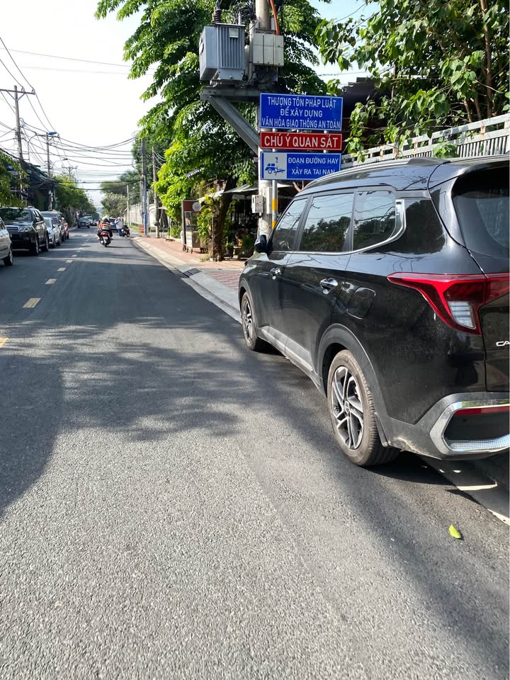 Nhà mặt tiền đường Nam Cao, phường Tân Phú, quận 9, 150m² - Kinh doanh sầm uất!