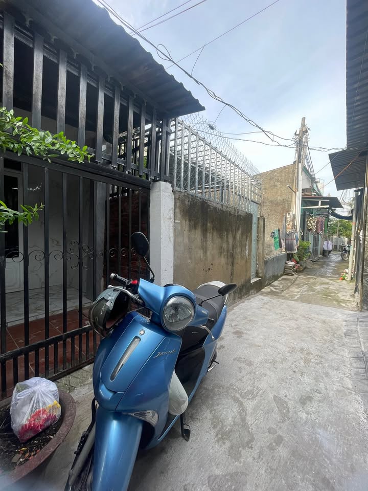 Nhà riêng Nhơn Trạch 50m² giá 690 triệu - Sổ chung, vị trí thuận lợi!