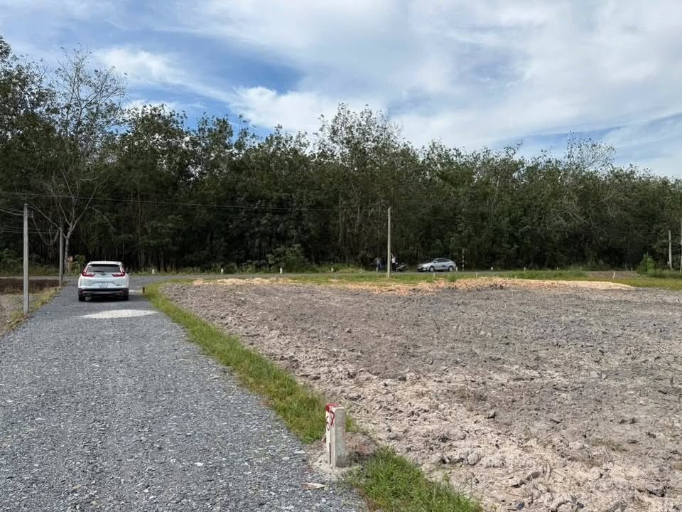 Đất nền Cầu Khởi, Dương Minh Châu 150m² giá 200 triệu - Sổ hồng sẵn, đất đẹp chưa lên sóng!