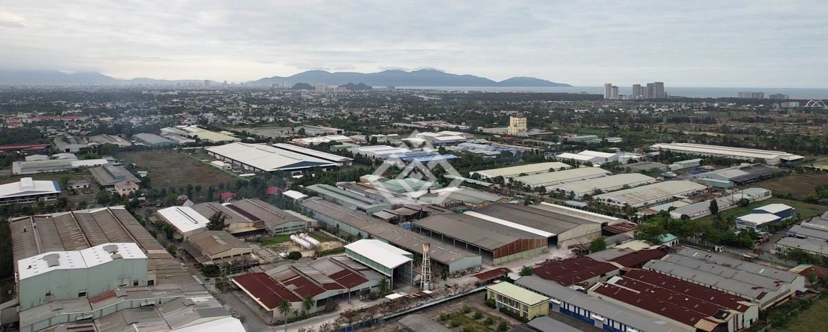 Cho thuê bãi chứa 10.000 m² tại KCN Liên Chiểu, Đà Nẵng - Giá tốt, hạ tầng hoàn thiện!